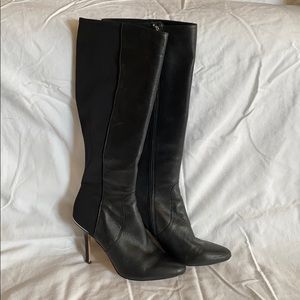 Zip up boots